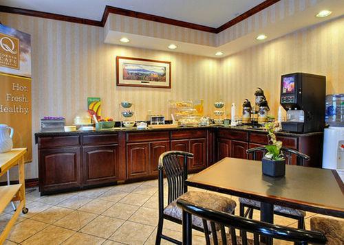 Lodge Econo - George Glens Falls