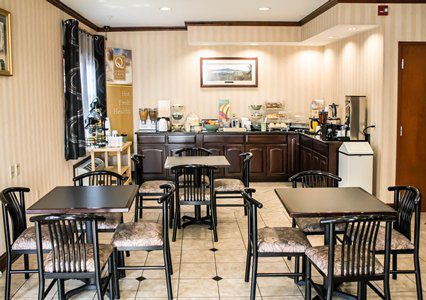 Econo - George Lodge Glens Falls