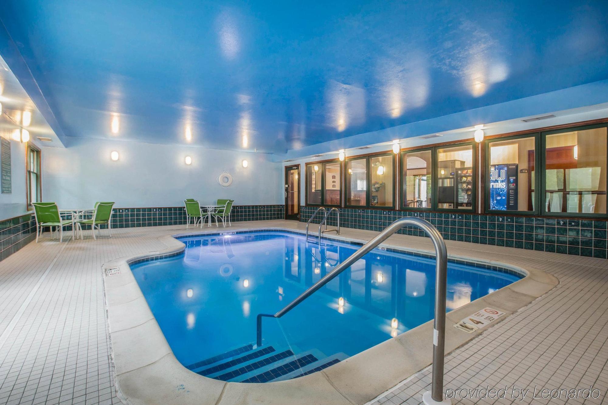 Lodge Econo - George